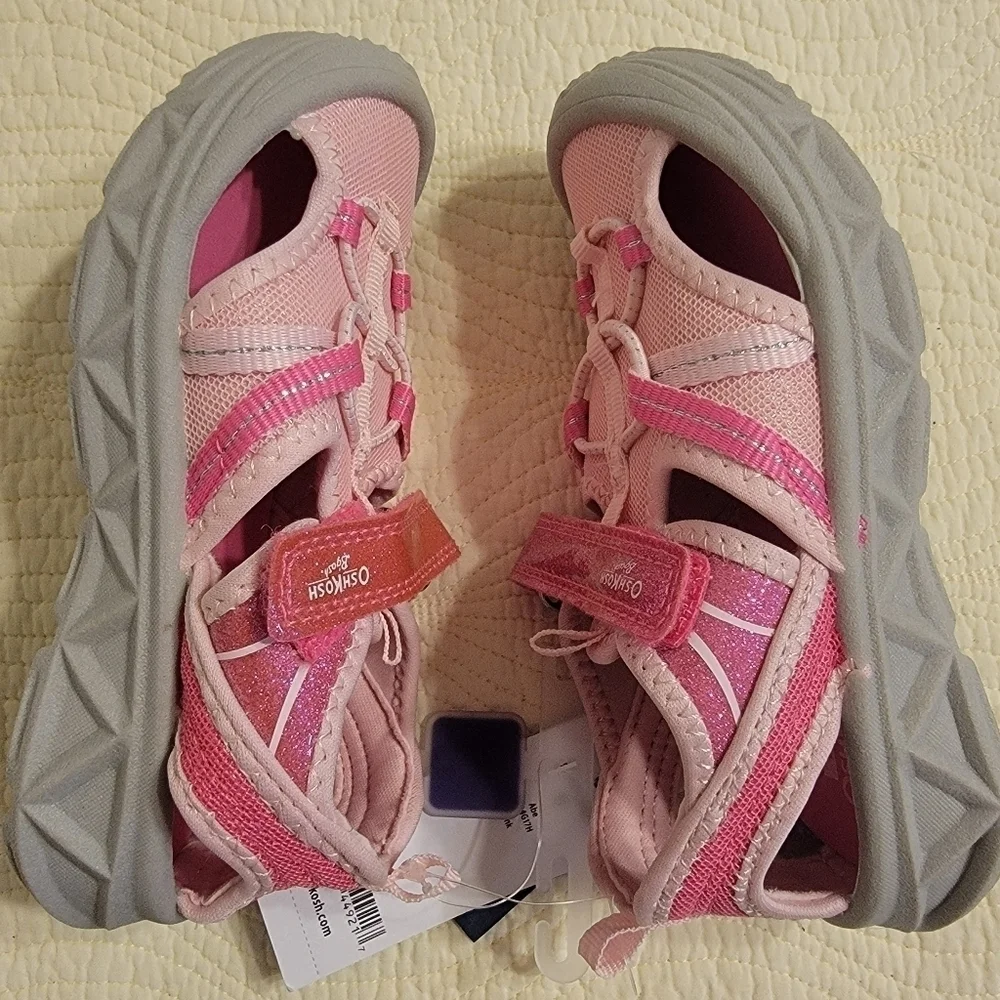 NWT Oshkosh B'Gosh Toddler Sandal with Velcro Closure